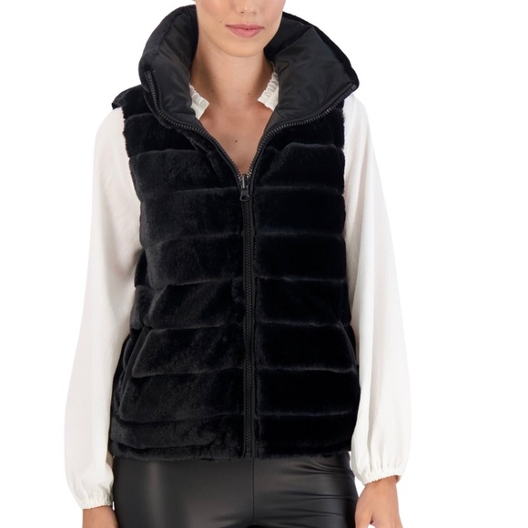 Ookie and Lala Carbon Puffer Vest Reversible to Grooved Faux Fur Size M NEW - Picture 13 of 15